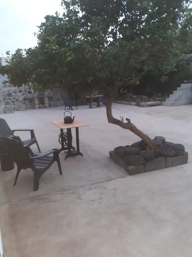 Basaltic Guest House Achadinha Dış mekan fotoğraf